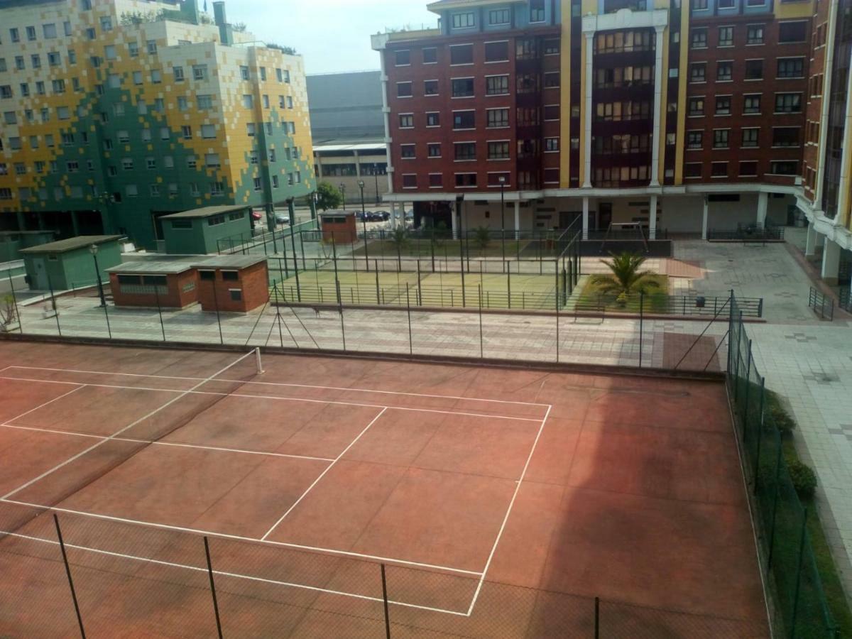Los Prados - Huca Oviedo - Parking Gratuito Екстериор снимка